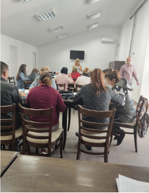 POZE_CURS ANTREPRENOR IN EC SOCIALA TARGU CARBUNESTI-5