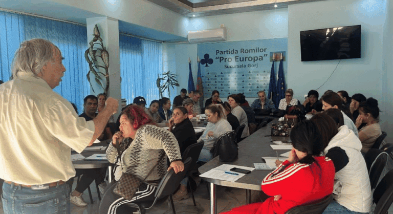 POZE_CURS ANTREPRENOR IN EC SOCIALA- TARGU JIU GR 1-3. 2png